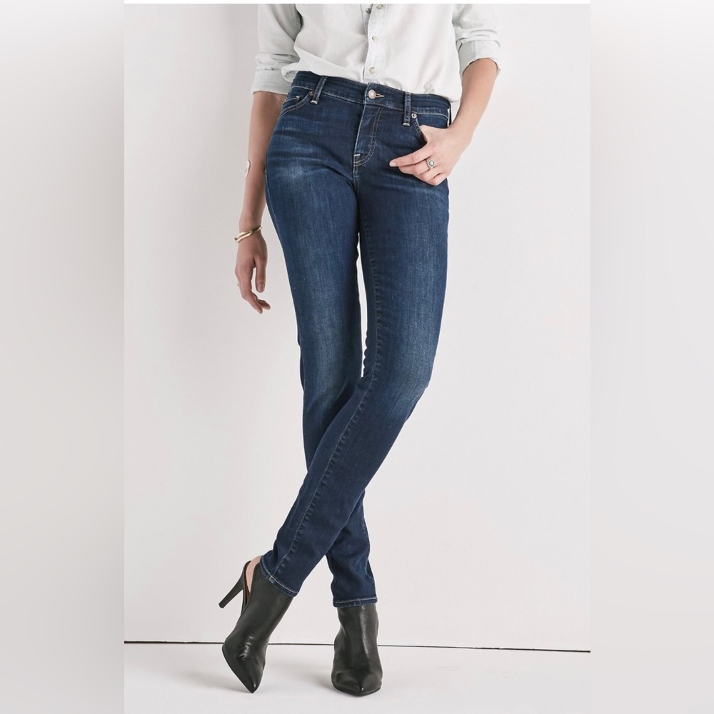 Lucky Brand Mid Rise Skinny Jean